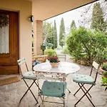 Poliflora Apartment *